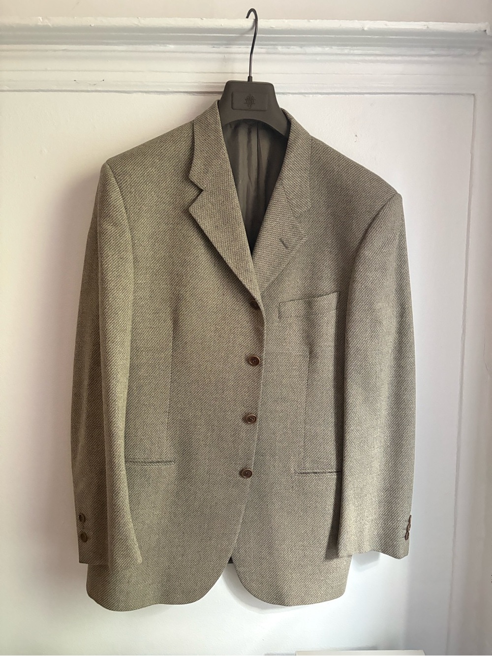 Classic Men's Herringbone Sport Coat in Light Taupe